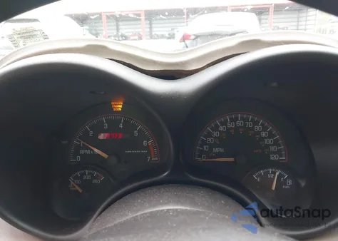 2004 Pontiac Grand Am Se1 z USA, uszkodzony, nr VIN 1G2NF52E14M677846